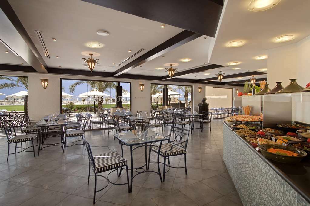 Homewood Suites By Hilton Sudbury Restaurant bilde